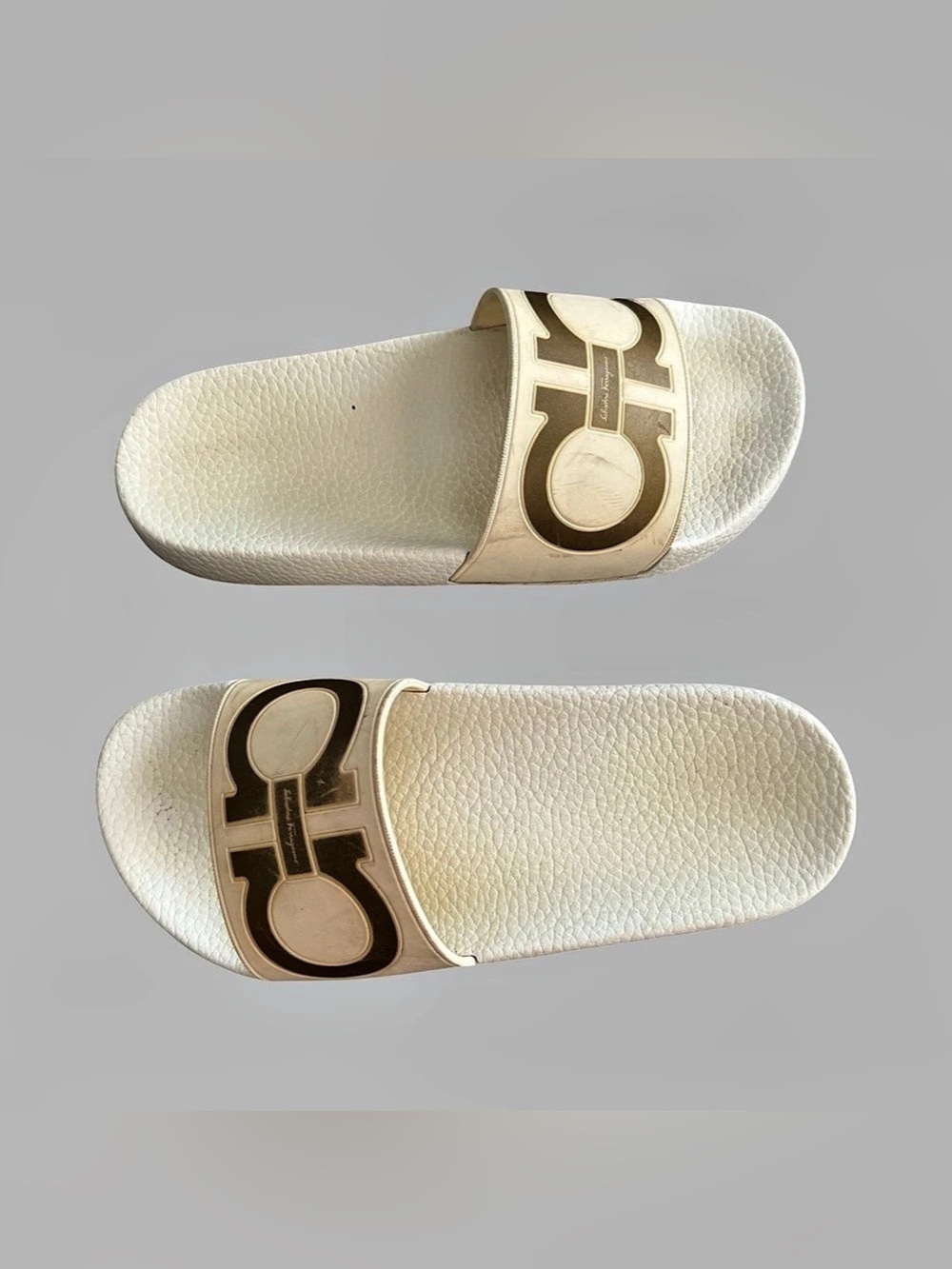 Salvatore Ferragamo Giuneva Rubber Slide Sandals Cream & Gold US 5 M